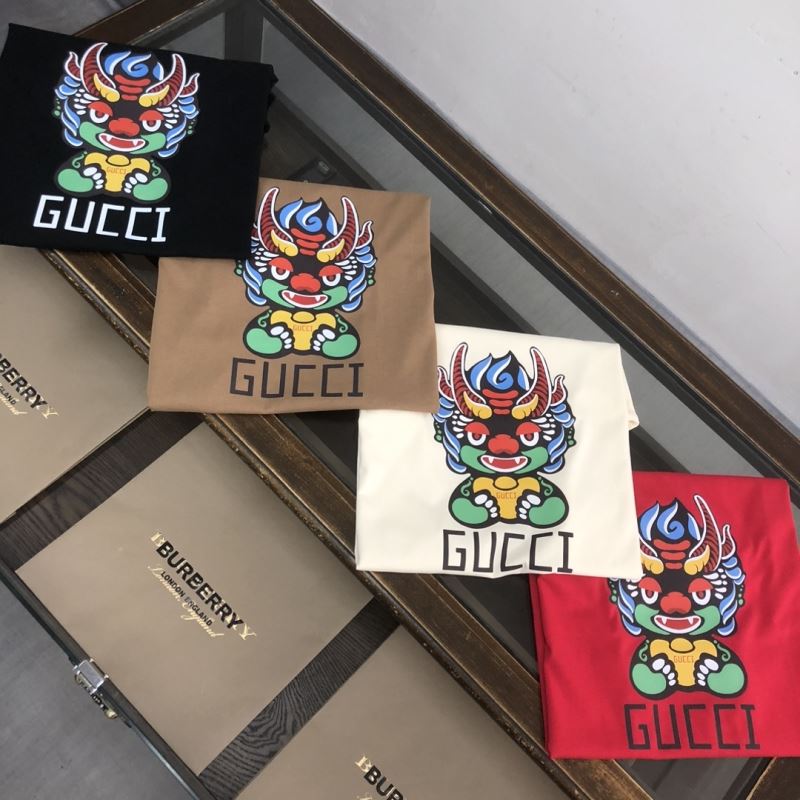 Gucci T-Shirts